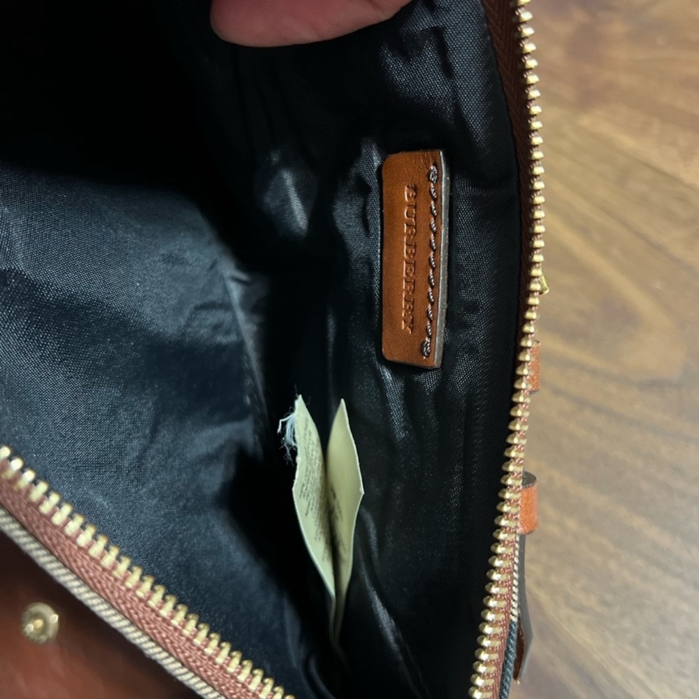 Burberry Plaid Clutch/Wristlet with Brown Leather Trim - Picture 5 of 16